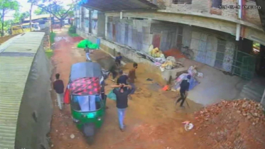 চট্টগ্রামে ২০ লাখ টাকা চাঁদা না দেওয়ায় নির্মাণাধীন ভবনে হামলা-ককটেল বিস্ফোরণ, আহত ২