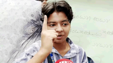 ‘১২ কোটি শিক্ষার্থীর দায়িত্ব নিয়েছি’ বলা তরুণী মাইলস্টোনের ছাত্রী নন