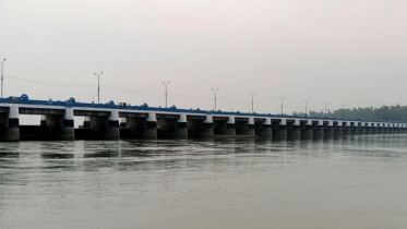 তিস্তার পানি বিপৎসীমা ছুঁই ছুঁই, নিম্নাঞ্চল প্লাবিত হওয়ার শঙ্কা